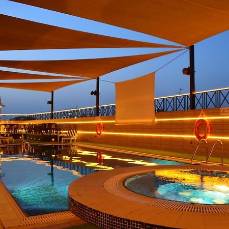 Concorde Deira Hotel -Formerly Golden Tulip Deira Hotel Dubai Bagian luar foto