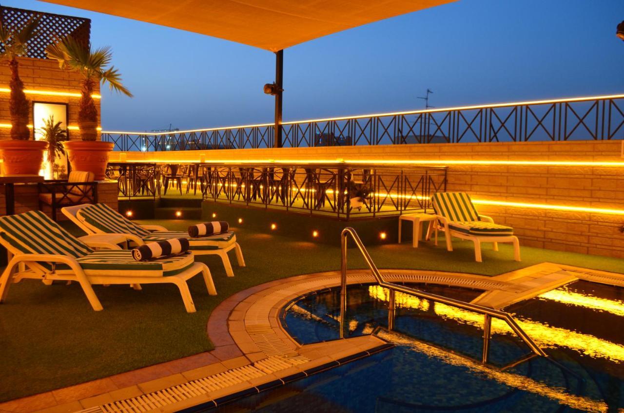 Concorde Deira Hotel -Formerly Golden Tulip Deira Hotel Dubai Bagian luar foto